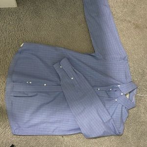 Men’s Button down shirt